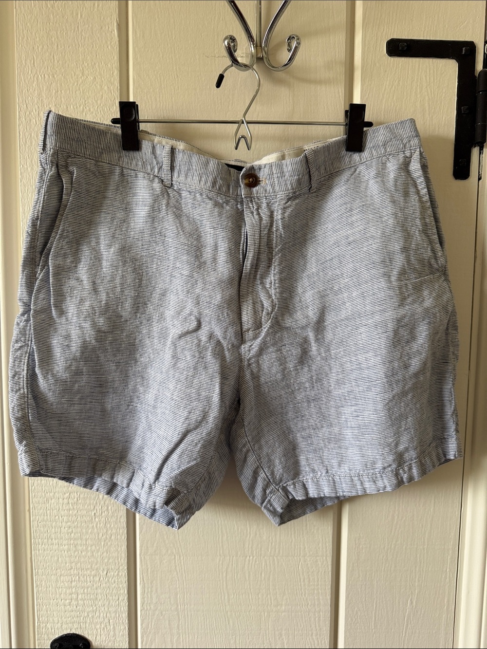 Men’s J.Crew striped linen shorts 38